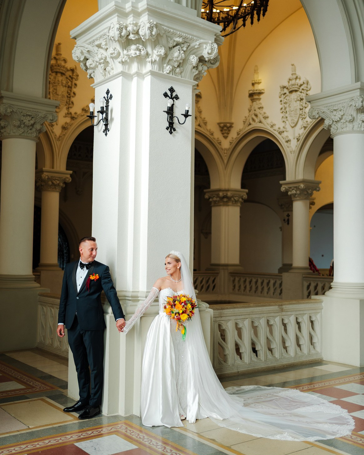 Fotografie de nunta Palatul Culturii din iasi