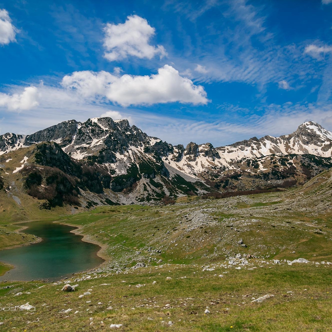 Voors en tegens van immigreren naar Montenegro