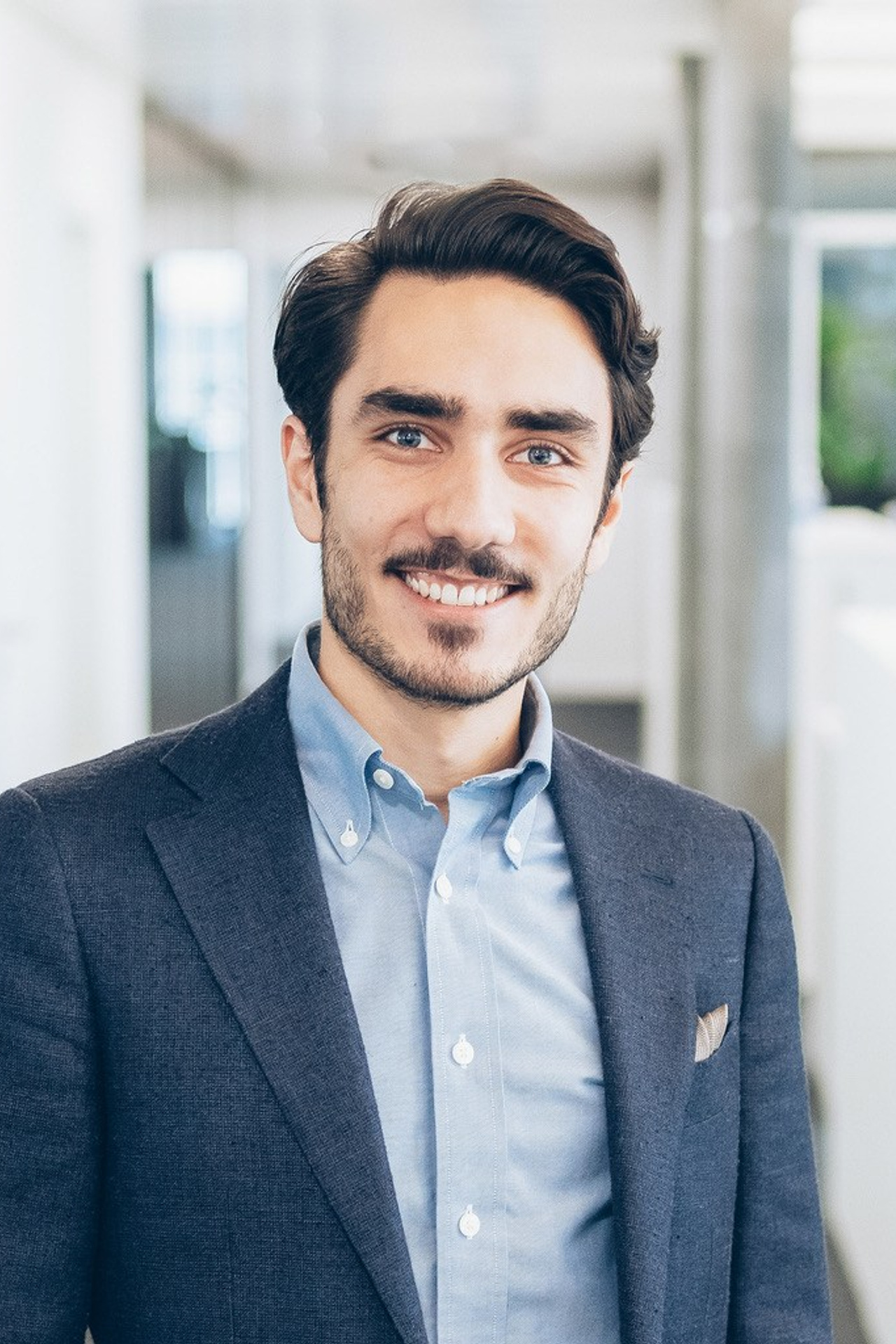 Client`s love. Social media agency|Corporate photography|Lausanne|Geneva|Switzerland