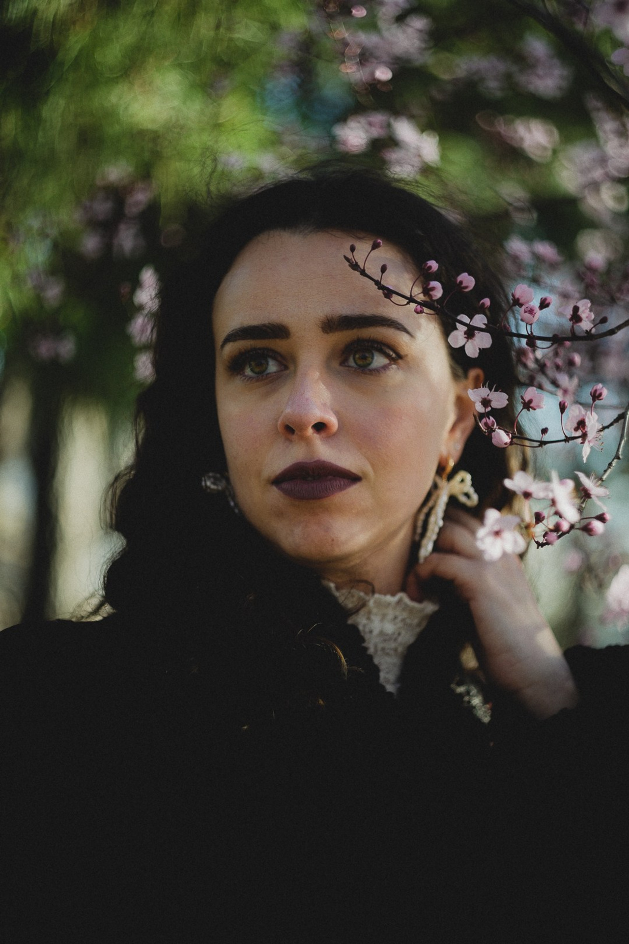 Sesión de fotos en Templo de Debod en primavera. Carlos Medina Fotógrafo de retratos ubicado en Madrid, España