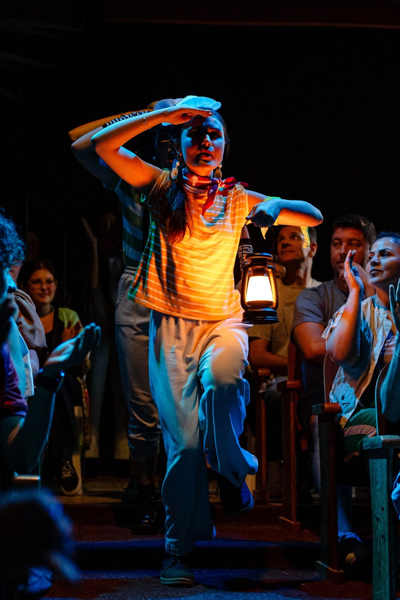 Espetáculo Teatral Alice no País das Maravilhas — Recriarte