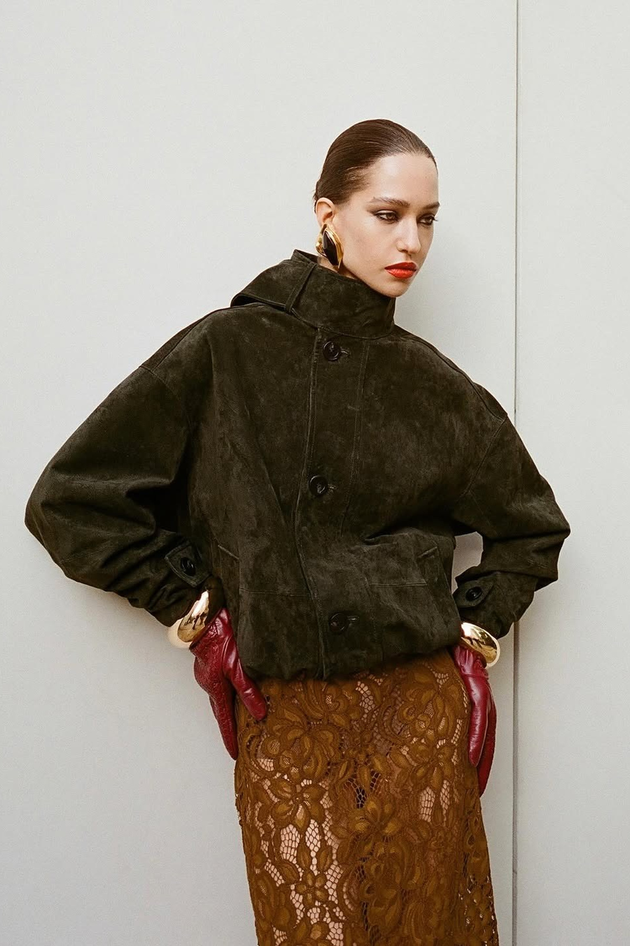 Vladislav Valentine — Fashion Stylist, Creative Director & Photographer