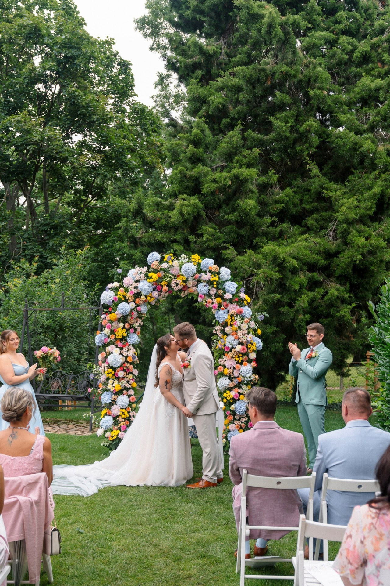 Heartfelt Testimonials for RAW Studio - Vienna's Premier Wedding Photo. Raw Studio: Capturing Elegant weddings accross Europe