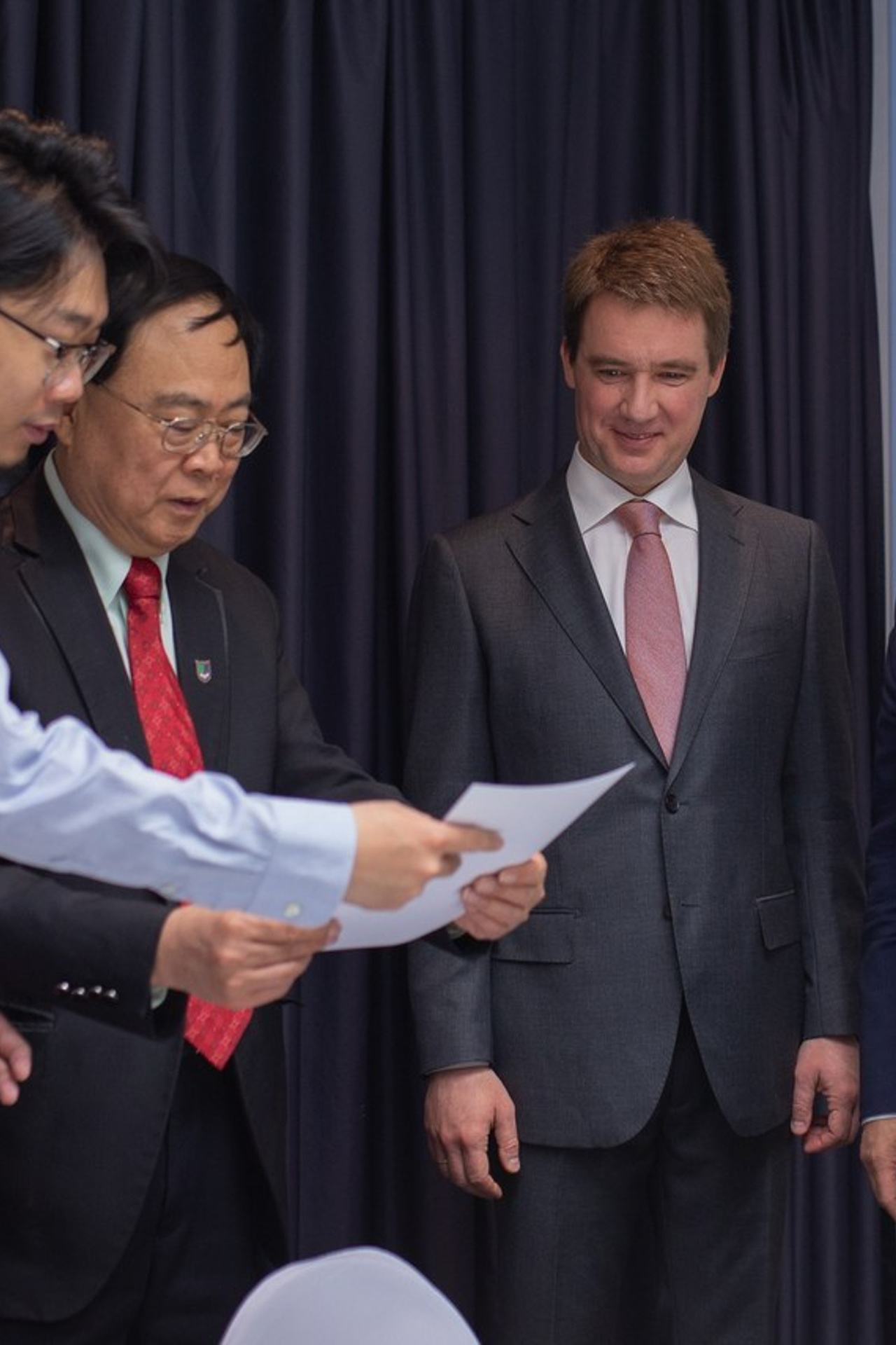 Отзывы. Индивидуальный и love story фотограф в Алматы Шарычева Ирина