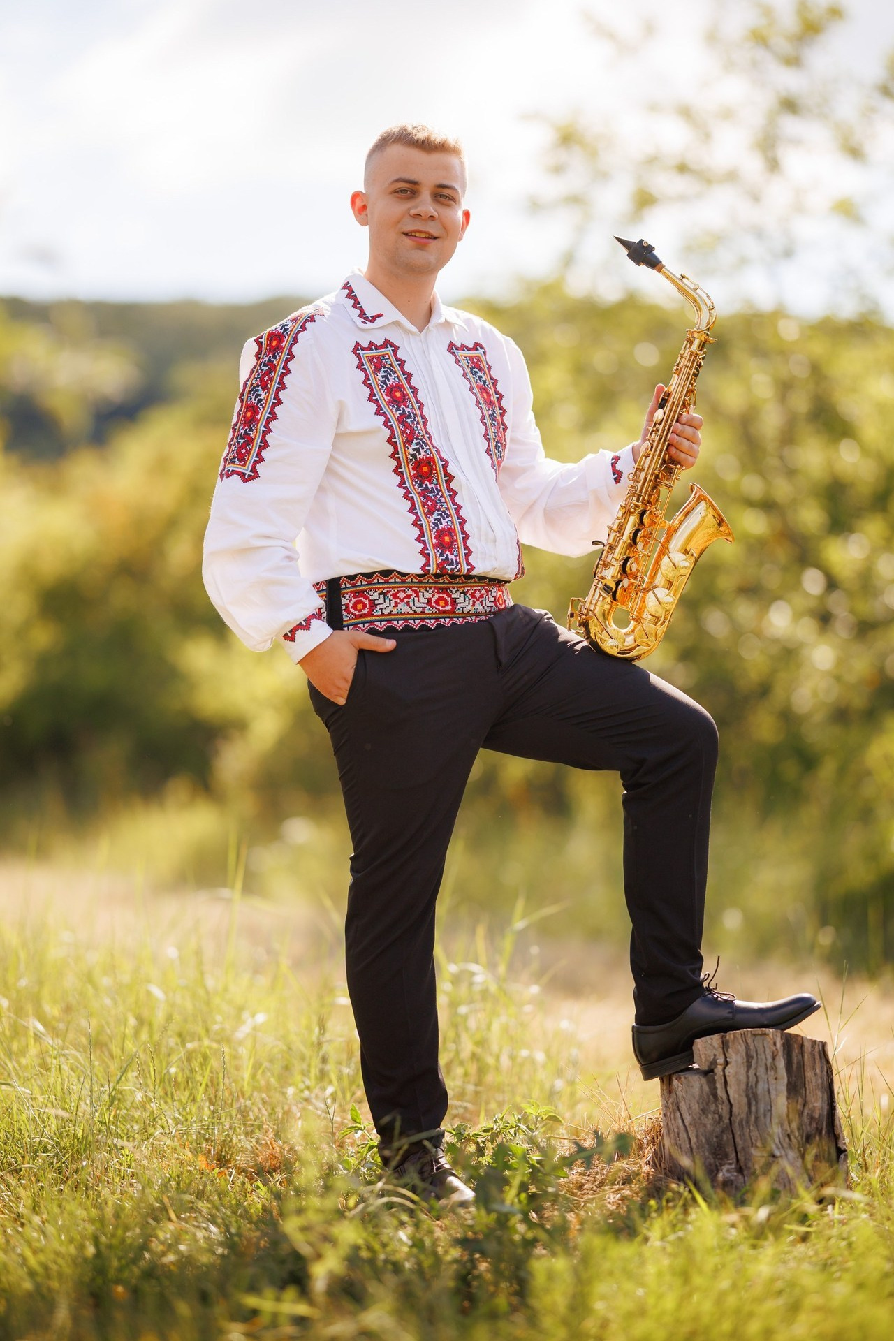 Recenzii. Fotograf în România Moraru Sergiu