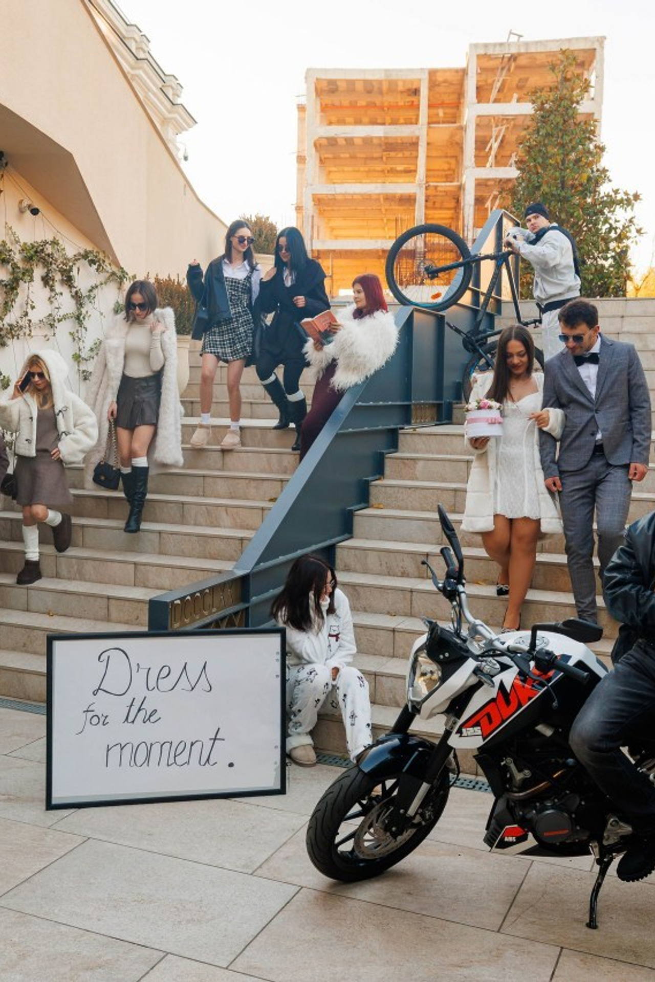 Recenzii. Fotograf în România Moraru Sergiu