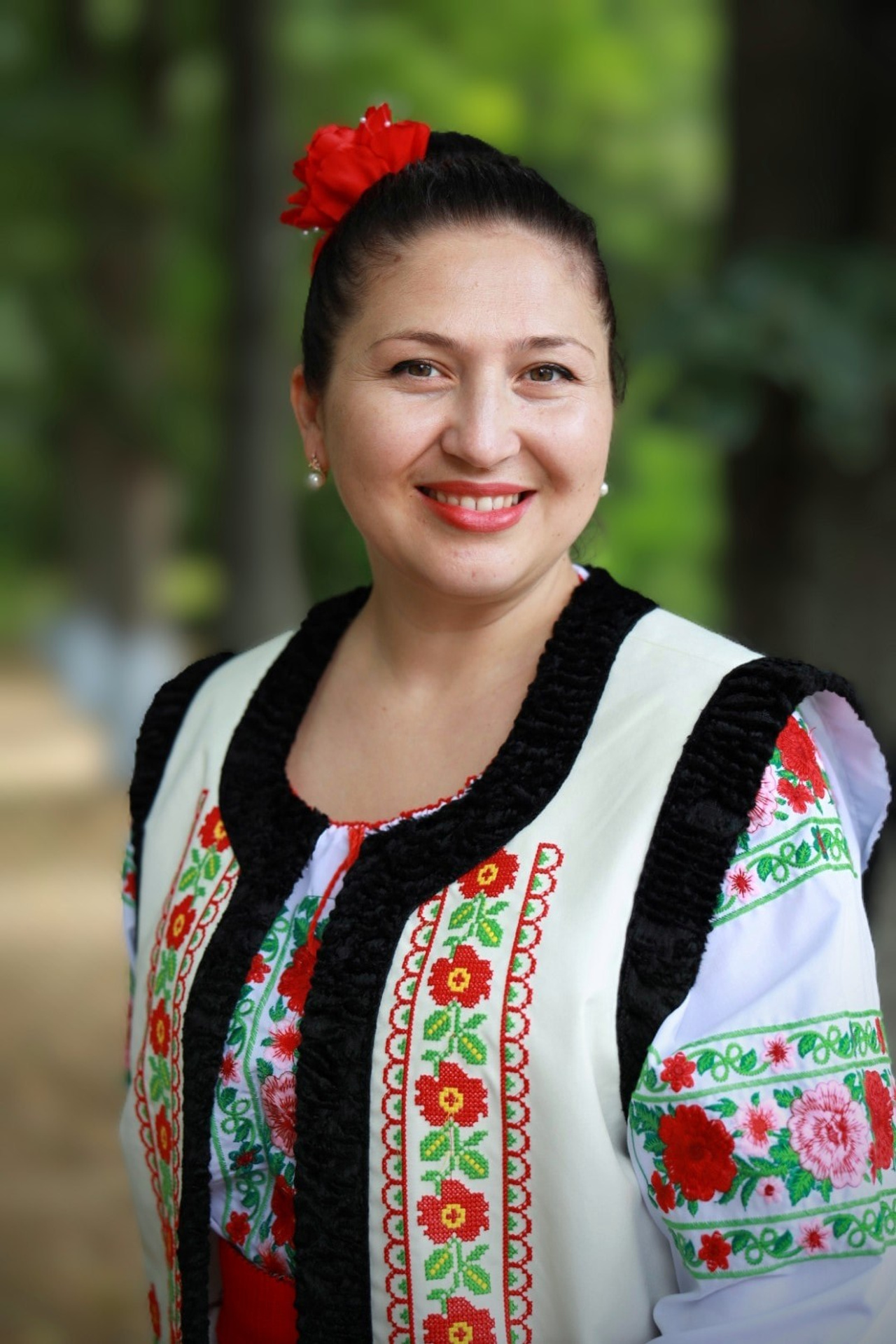 Alika Dia- Fotograf în Republica Moldova, Strășeni