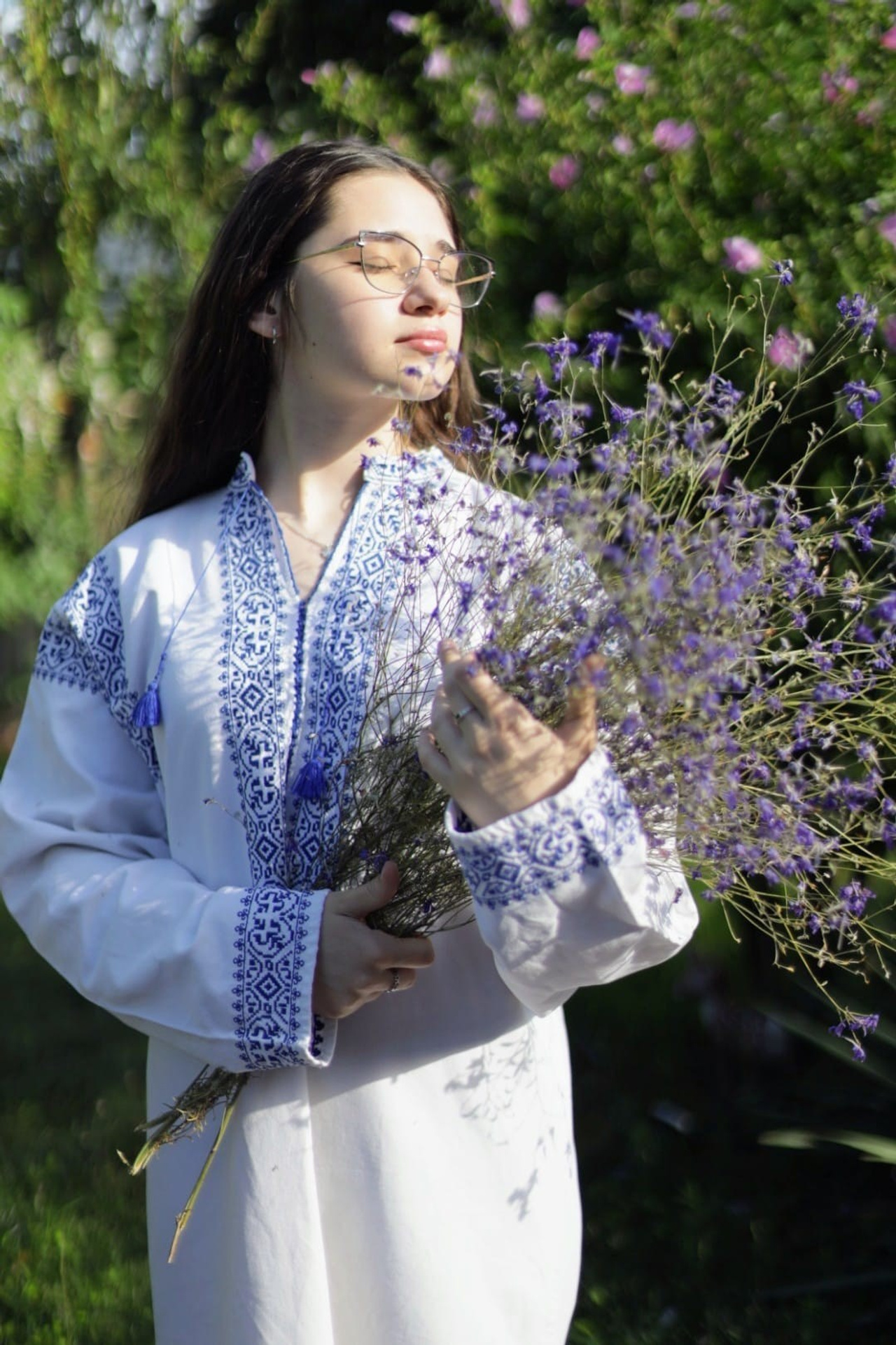 Alika Dia- Fotograf în Republica Moldova, Strășeni