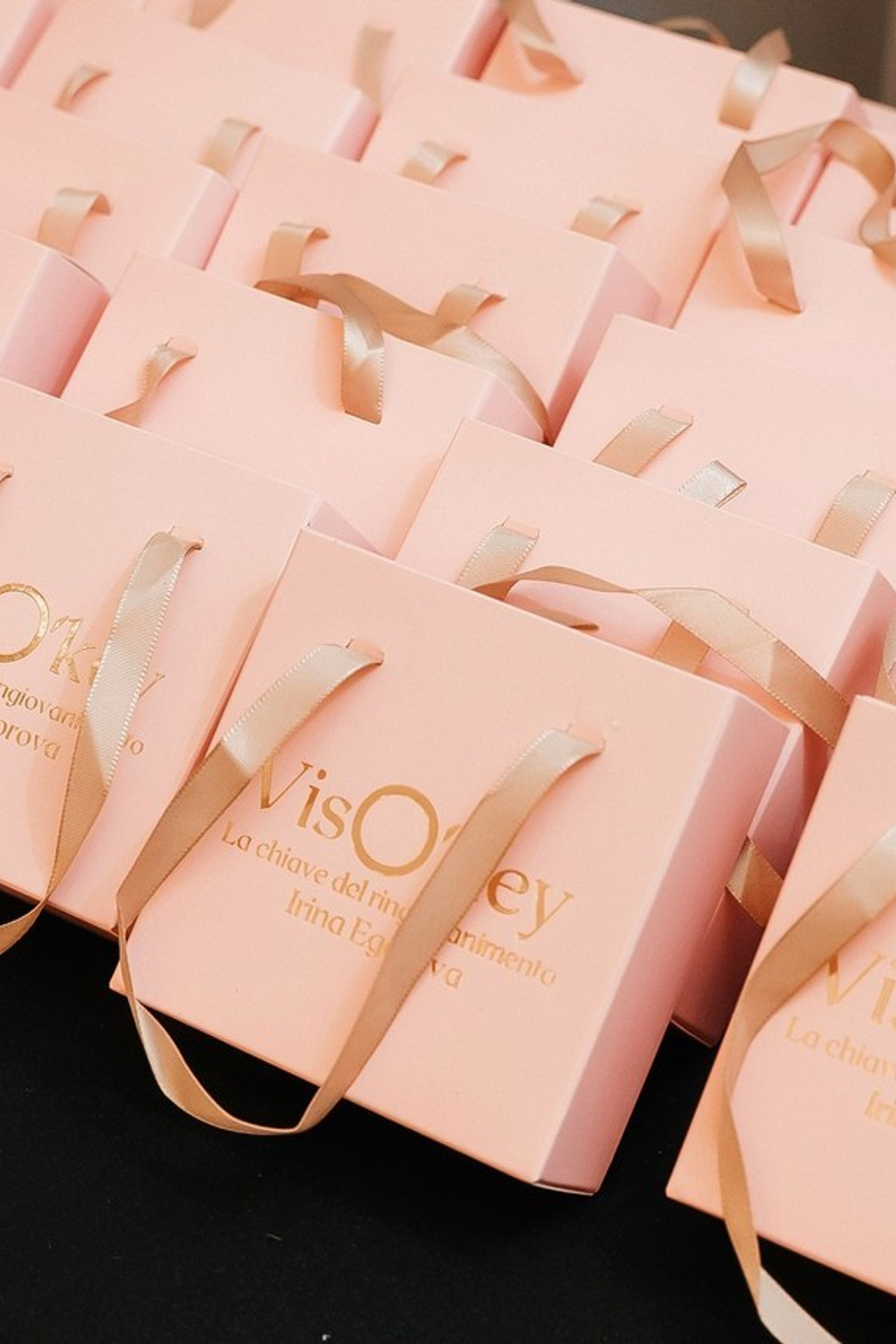 RECENSIONI. Fotografa di matrimoni e di famiglia in Italia