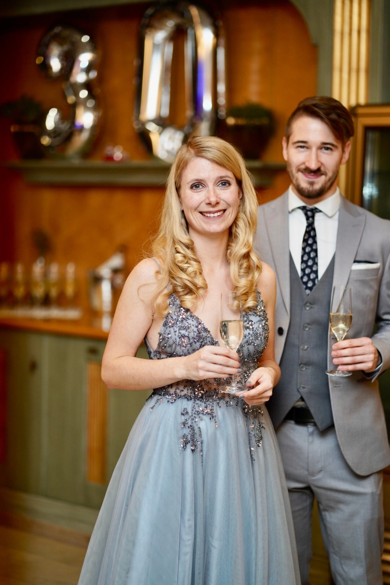 REVIEWS. Hochzeits- und Reportagefotograf für München, Regensburg, Deutschland RED LINE Media