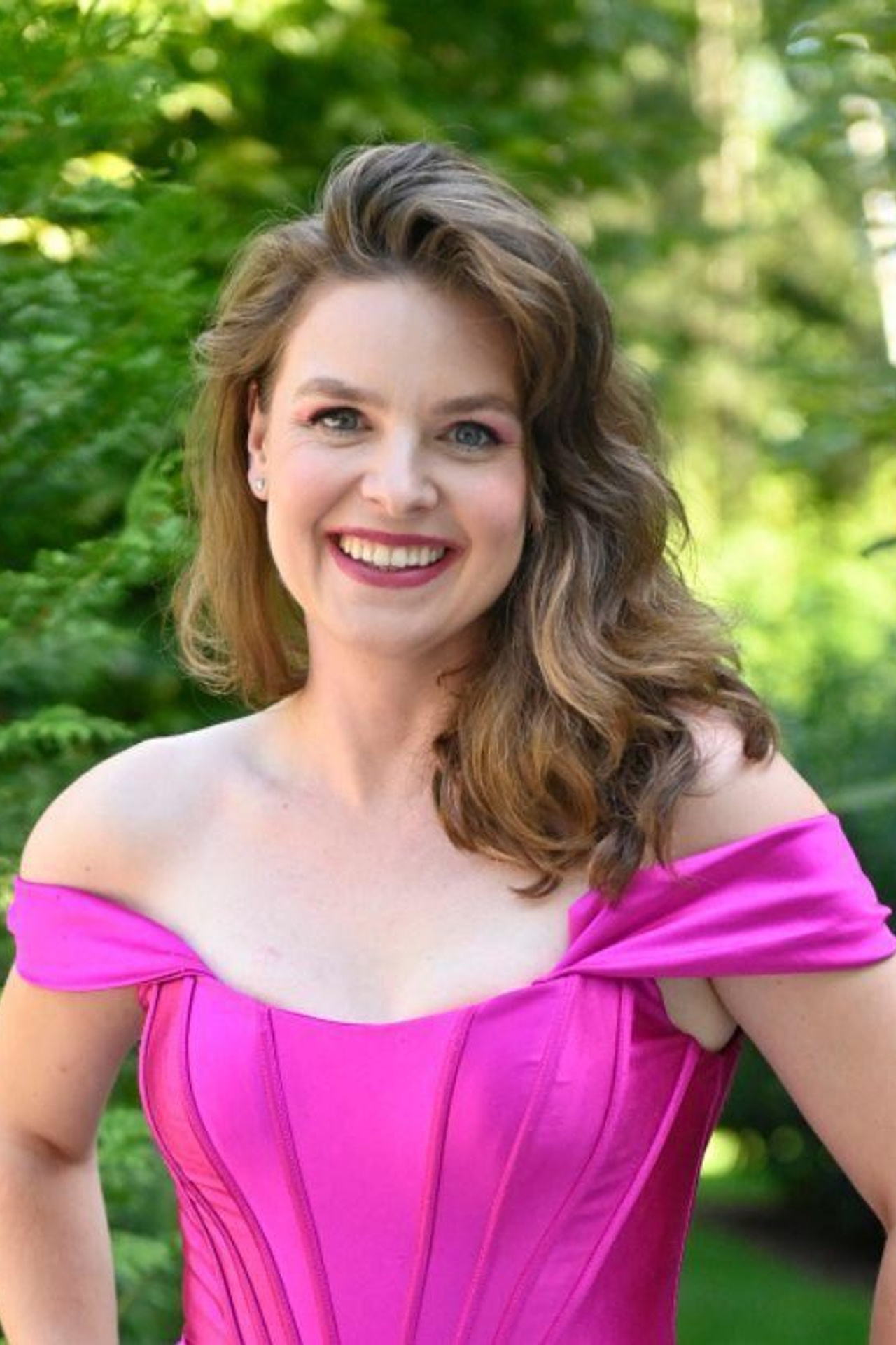 REVIEW. Aks Production