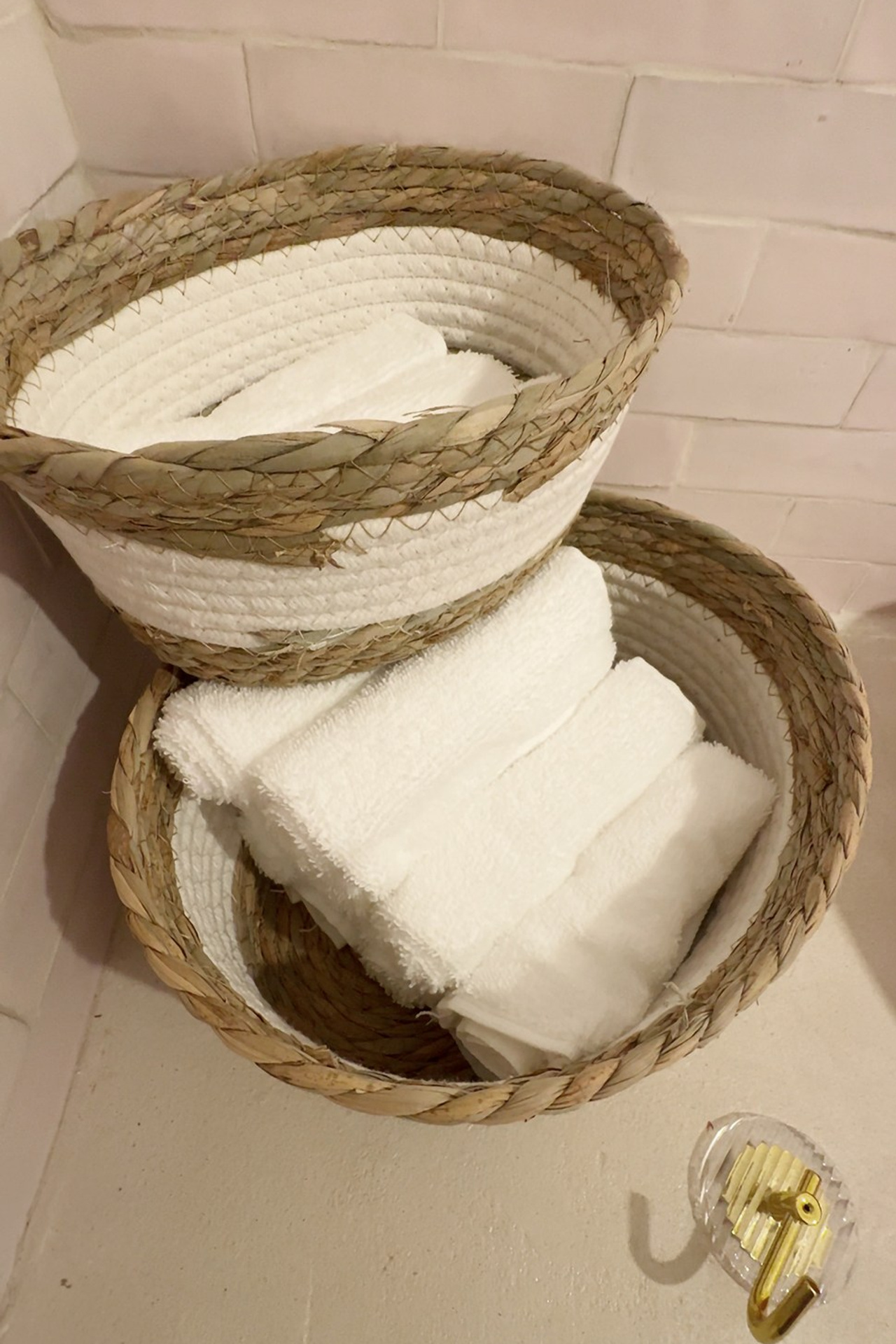 YOGOCIETY. Екатерина Матьё — профессиональный фотограф из города Осер Франция