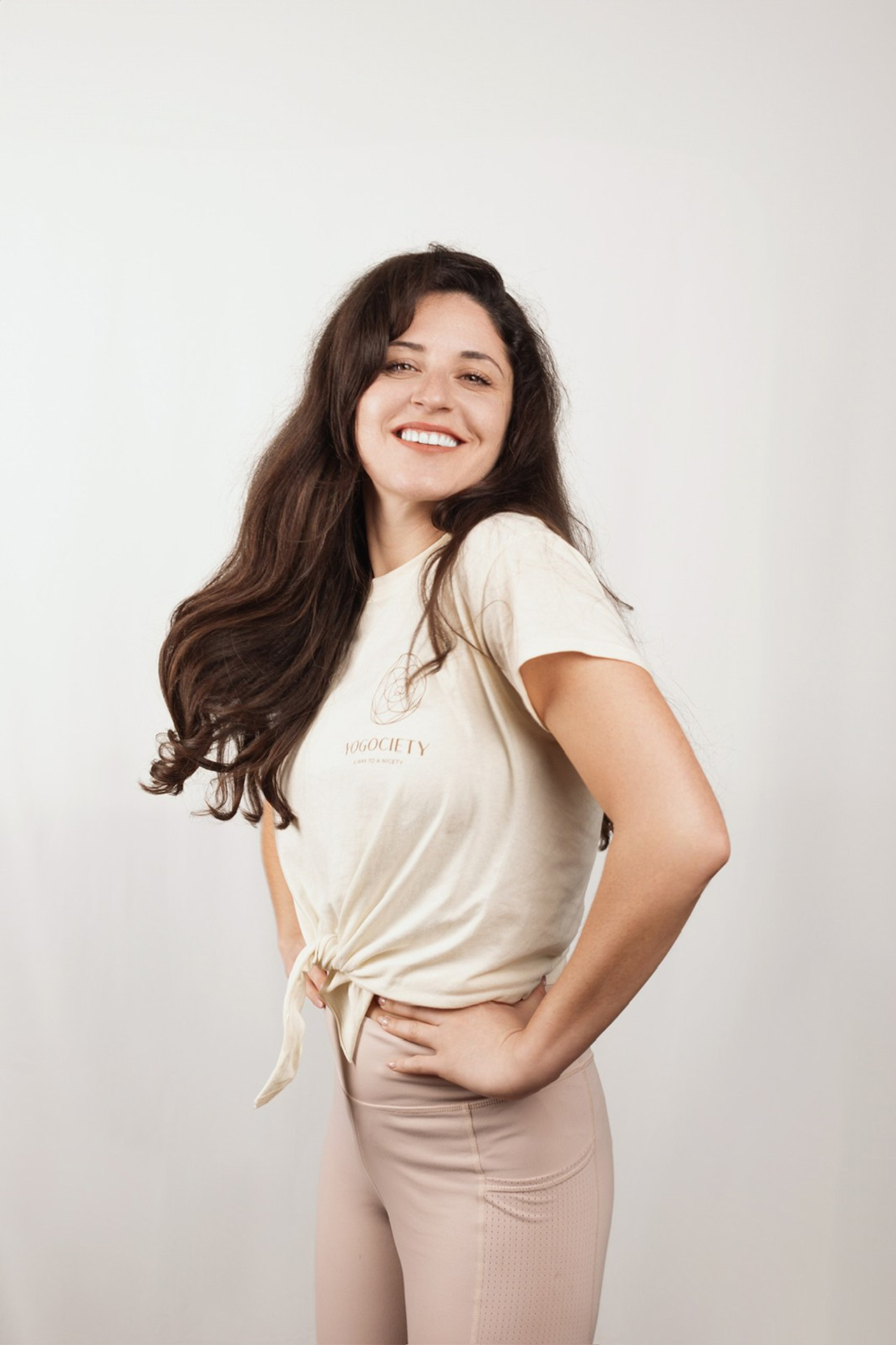 YOGOCIETY. Екатерина Матьё — профессиональный фотограф из города Осер Франция