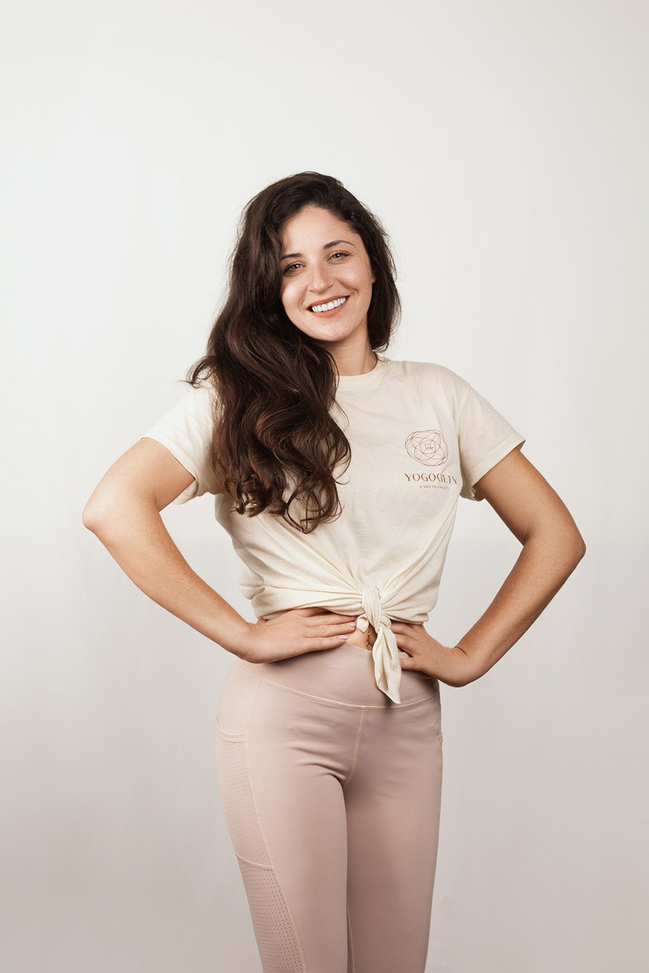 YOGOCIETY. Екатерина Матьё — профессиональный фотограф из города Осер Франция