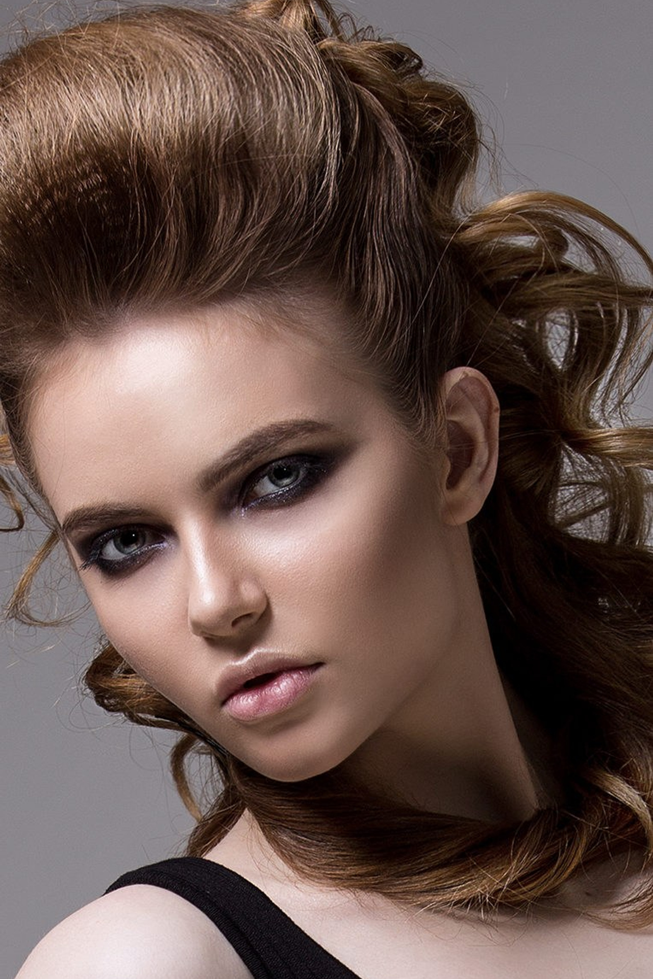 Séance photo de portrait en studio. Photographe professionnelle de la ville d’Auxerre - Ekaterina Mathieu