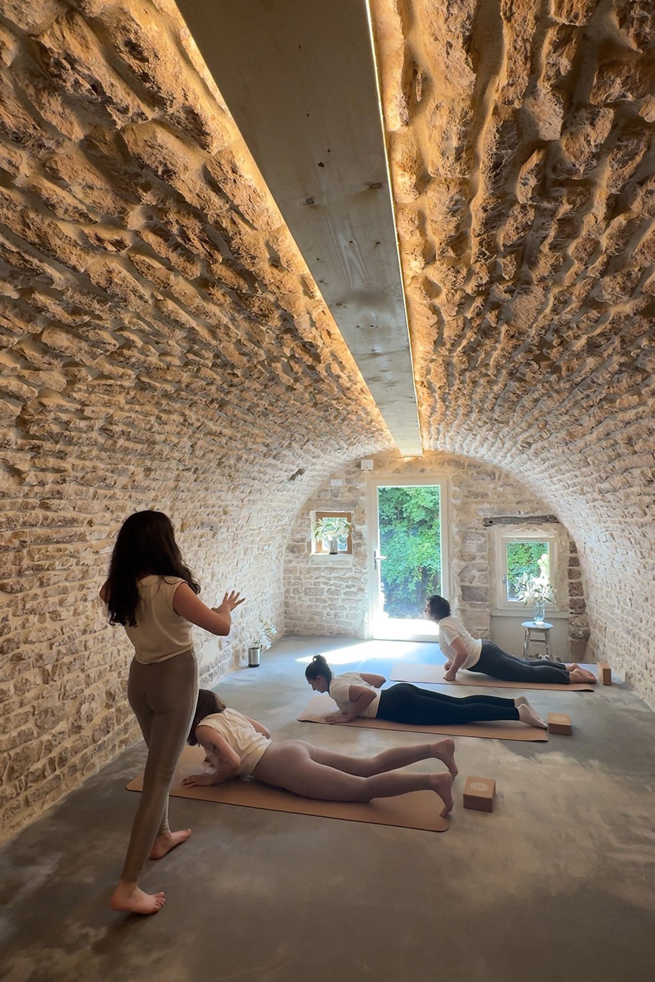 YOGOCIETY. Екатерина Матьё — профессиональный фотограф из города Осер Франция