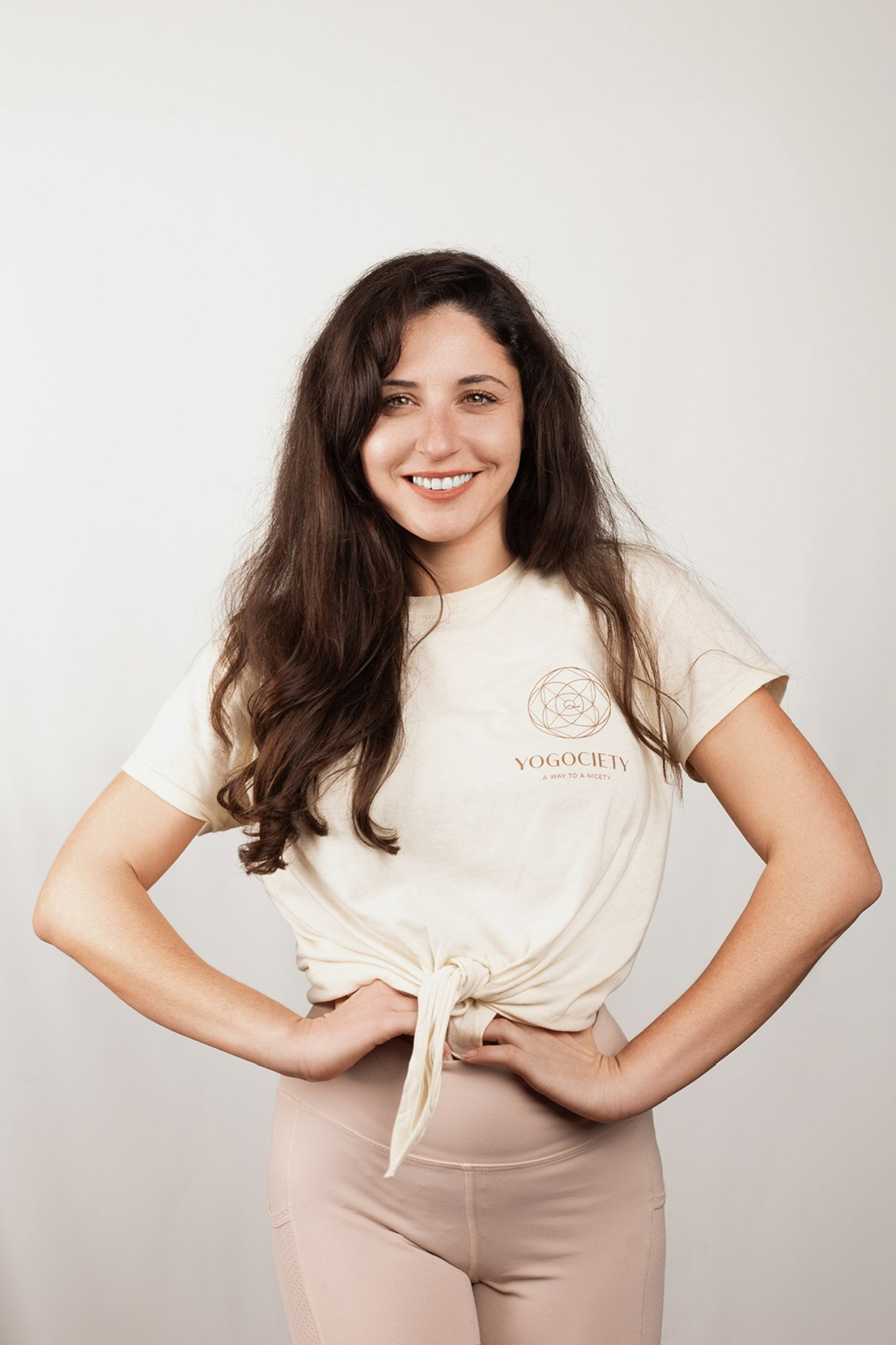 YOGOCIETY. Екатерина Матьё — профессиональный фотограф из города Осер Франция