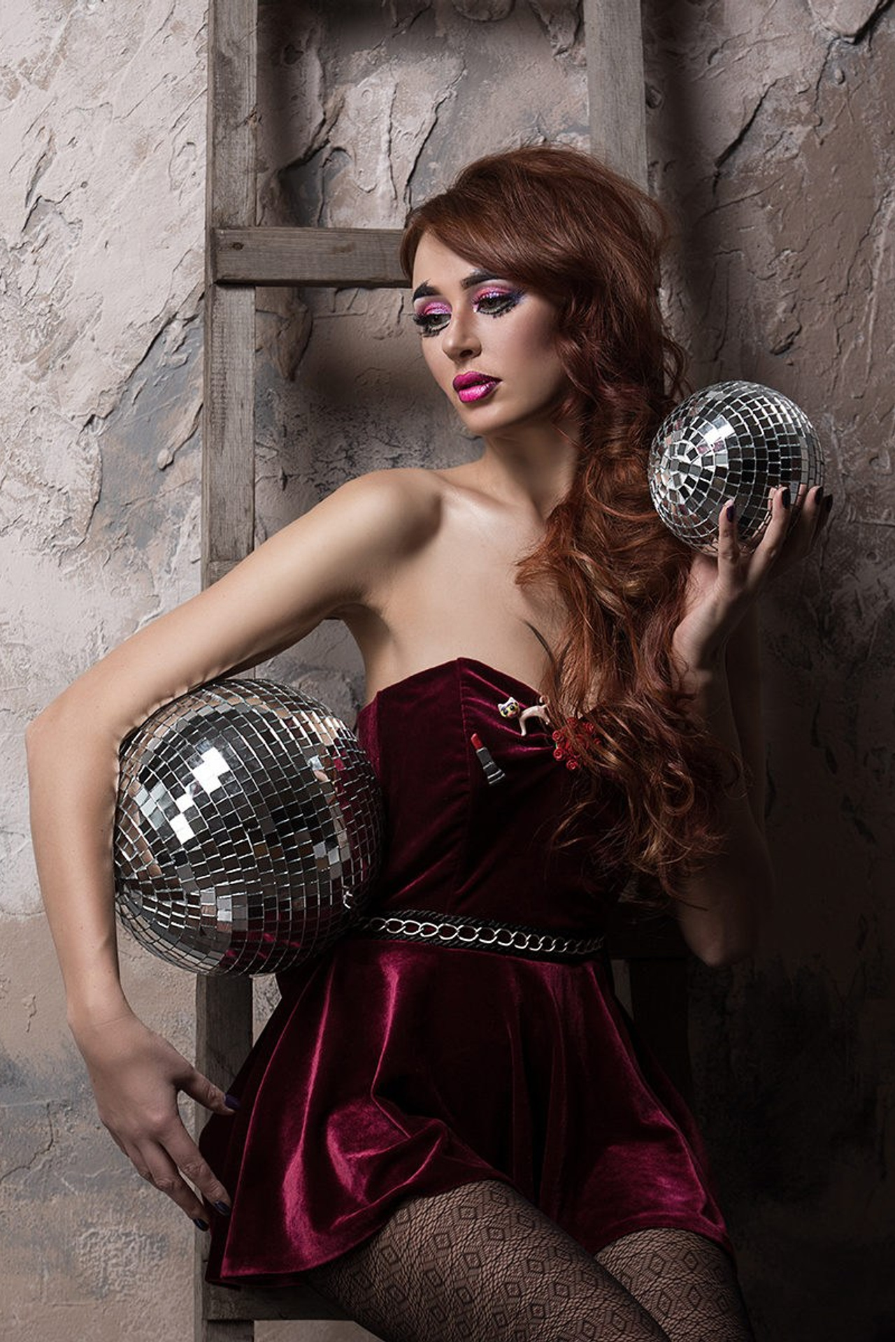 Atmosphère de poupée: Portraits mystérieux d’une jeune fille-poupée. Photographe professionnelle de la ville d’Auxerre - Ekaterina Mathieu