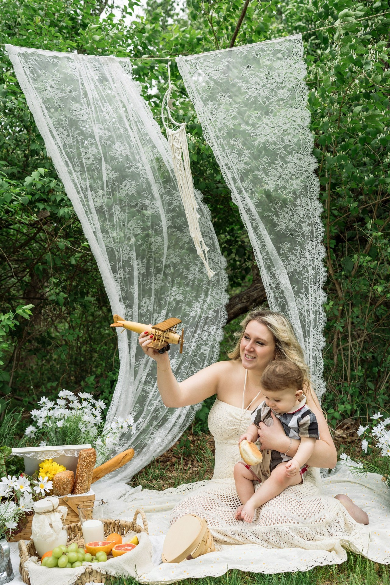 Client Reviews – Family & Event Photography Testimonials. Alisa Tant — Family and newborn photographer Bucks County, Montgomery county, Philadelphia, NJ