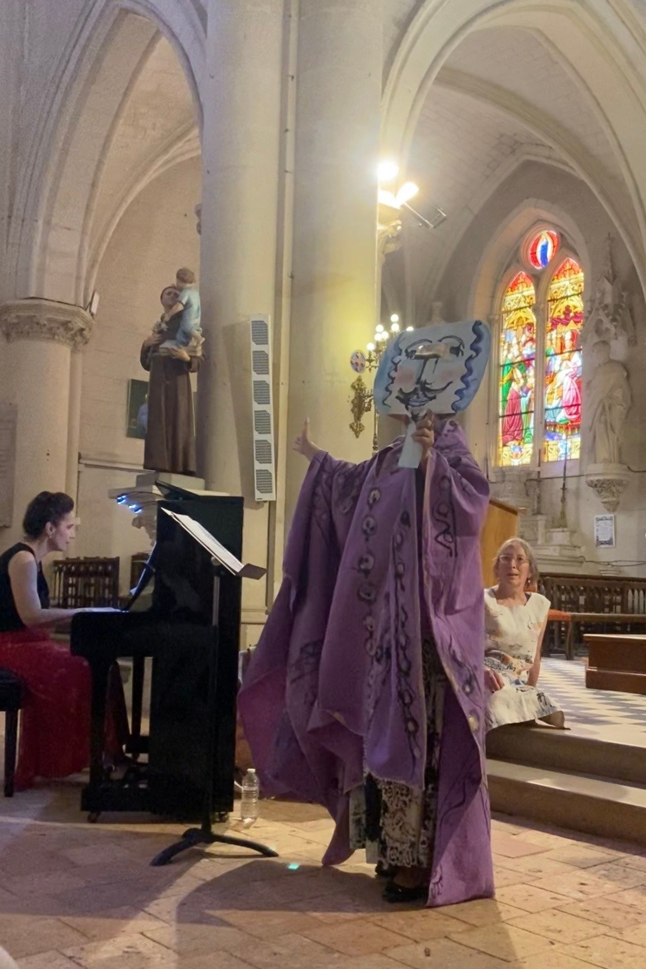 Soprano and Tenor. Nadia Kuprina. Artist