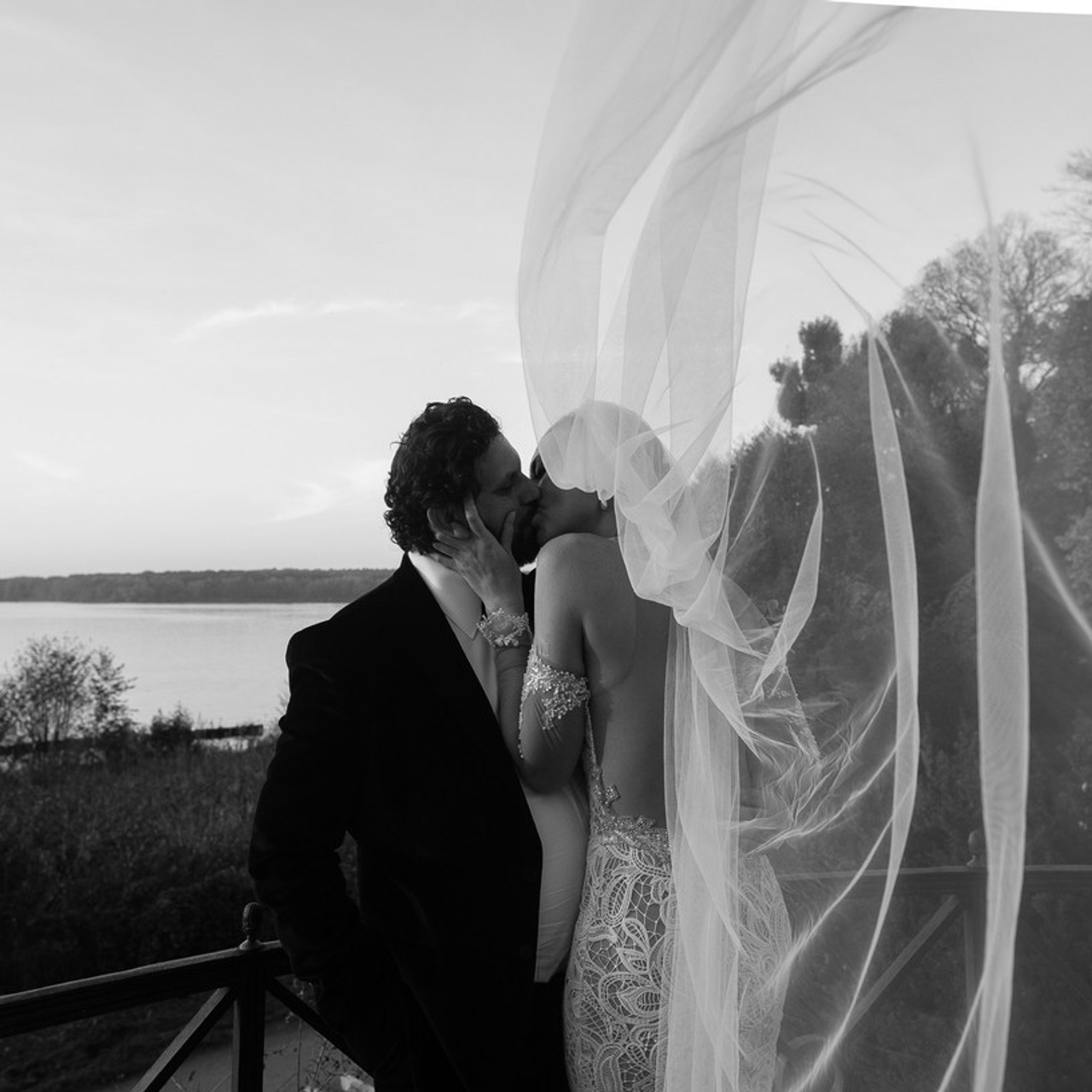 Reviews. Elegant Wedding Photography