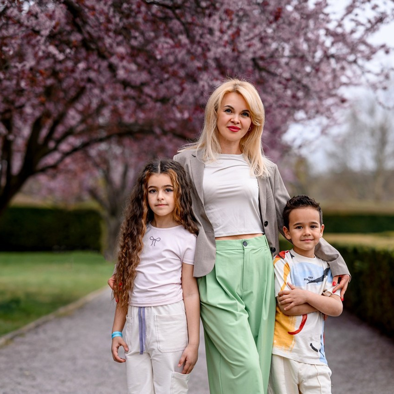 Reviews. Wedding and family photographer