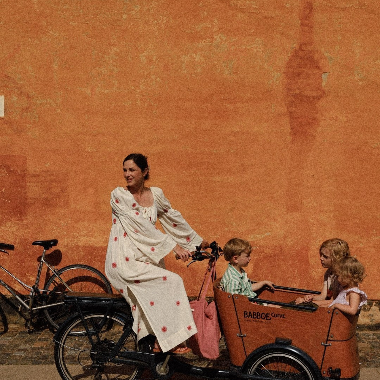 Feedback. Family photography in Europe. Vienna, Bratislava, London, Dublin, Copenhagen, Amsterdam, Barcelona