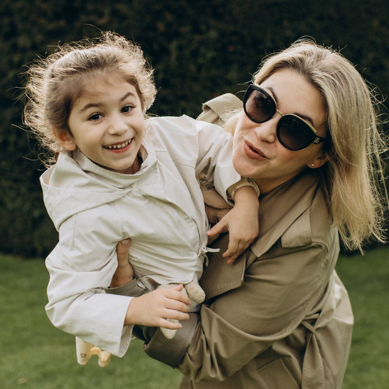 Feedback. Family photography in Europe. Vienna, Bratislava, London, Dublin, Copenhagen, Amsterdam, Barcelona