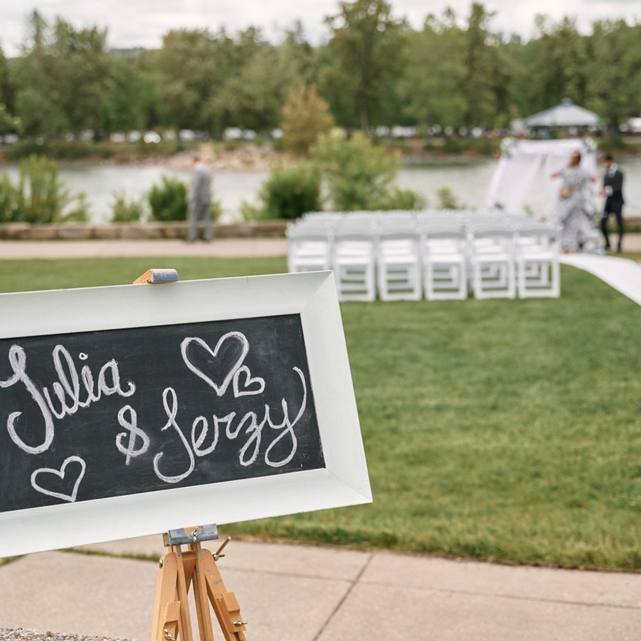 Photographer Andrii Bielikov Feedback. Calgary wedding photographer. Andrii Bielikov