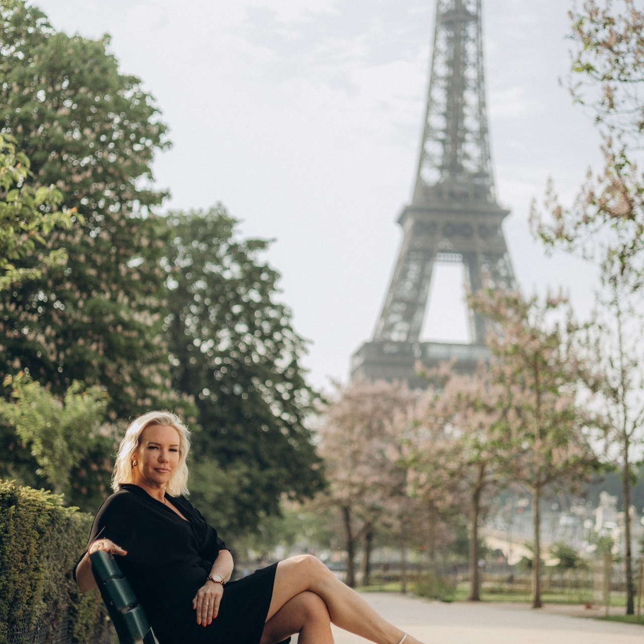 Feedback. Photographer in Paris
