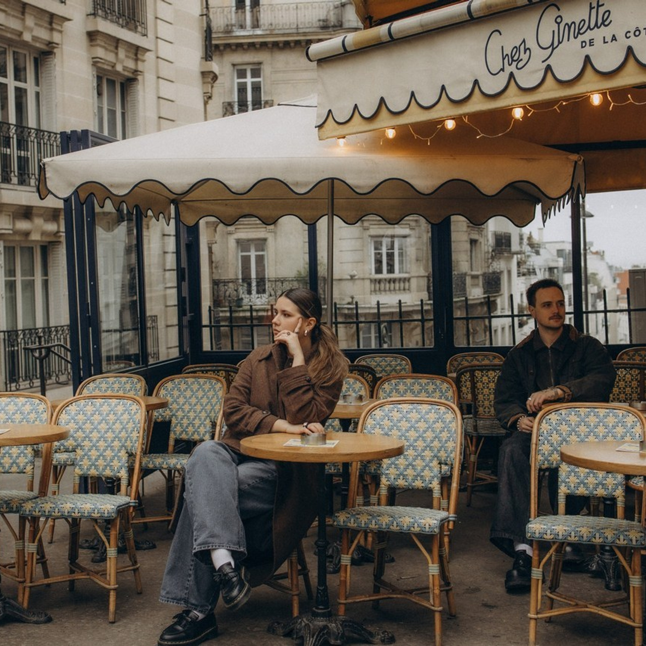 Feedback. Photographer in Paris