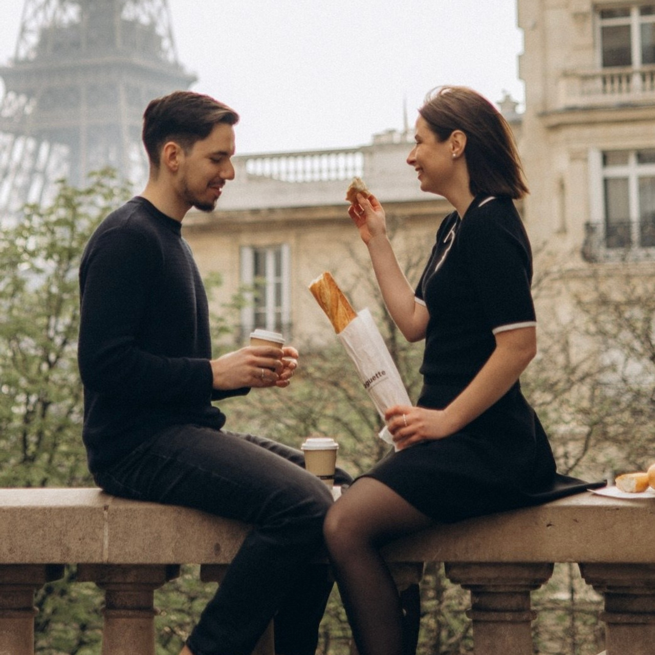 Feedback. Photographer in Paris
