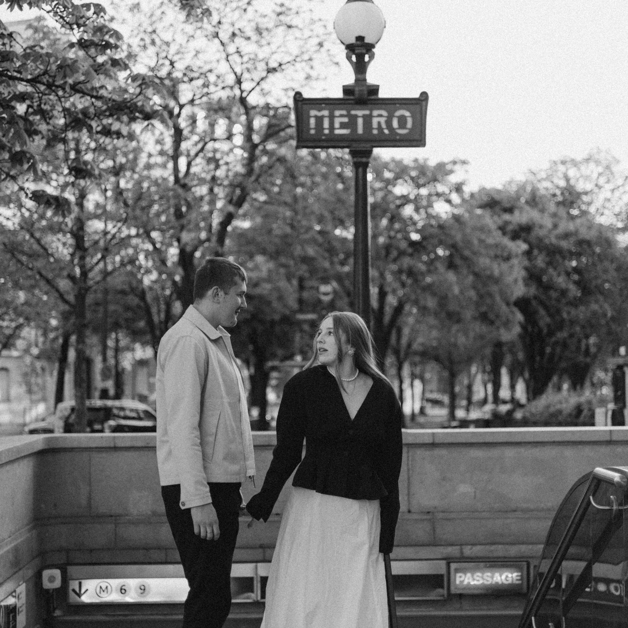 Feedback. Photographer in Paris