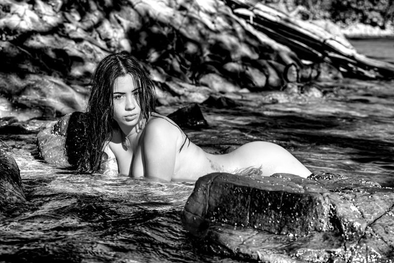 Black & White Marian 2