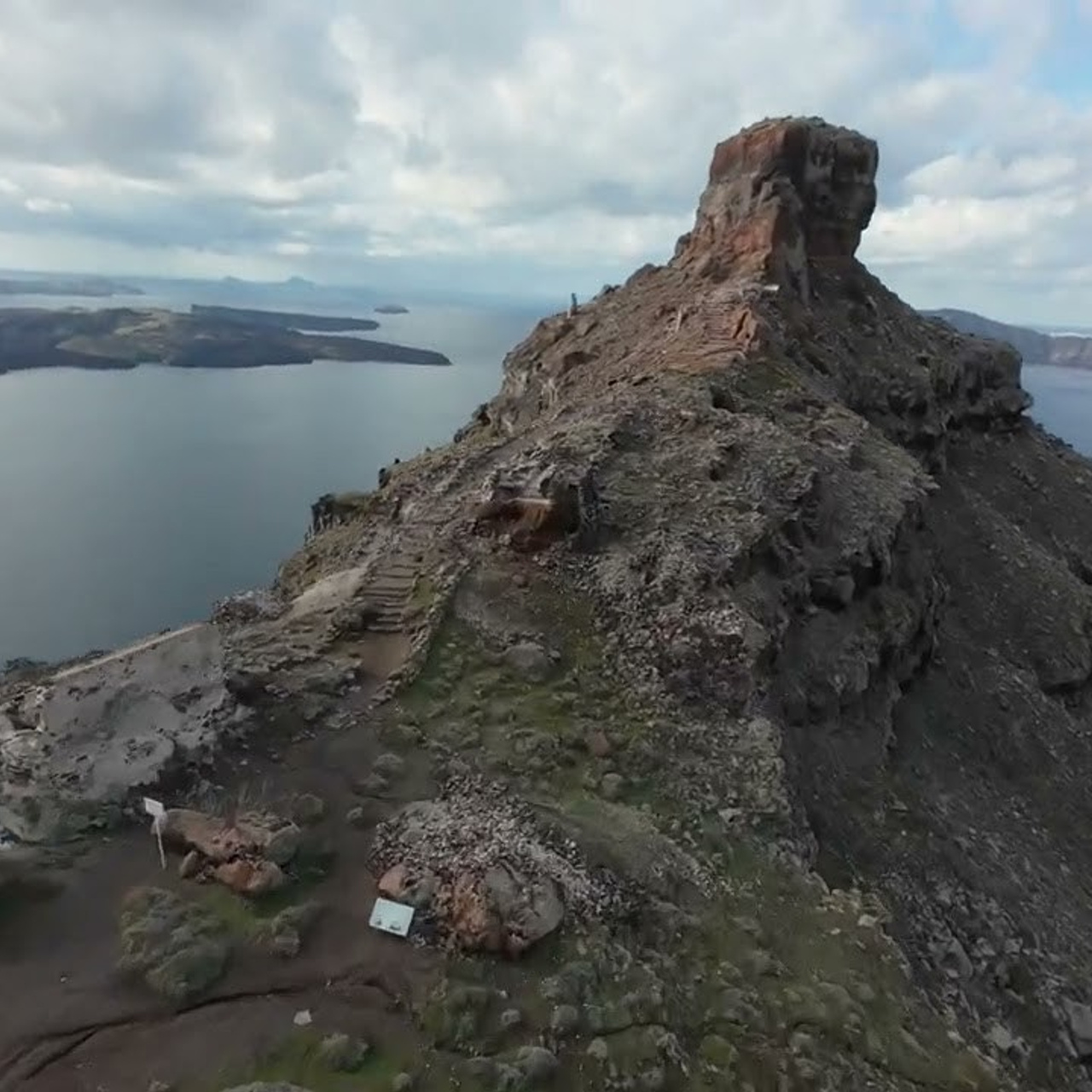 Discover the Hidden Side of&nbsp;Santorini | A&nbsp;Winter Paradise and Secret Spot in&nbsp;Imerovigli