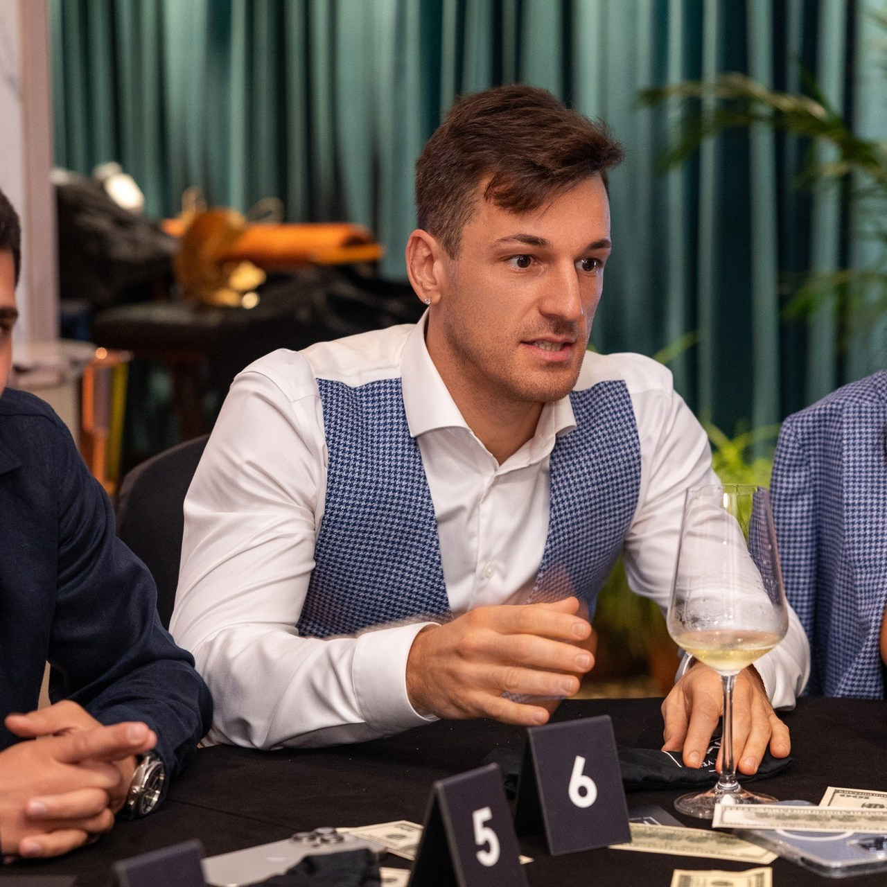 ОТЗЫВЫ. Фешн, имиджевый и предметный фотограф в Украине и ОАЭ