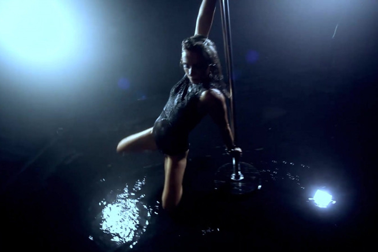 Video Canon. Photographer and videographer in Tel Aviv Mary Pann