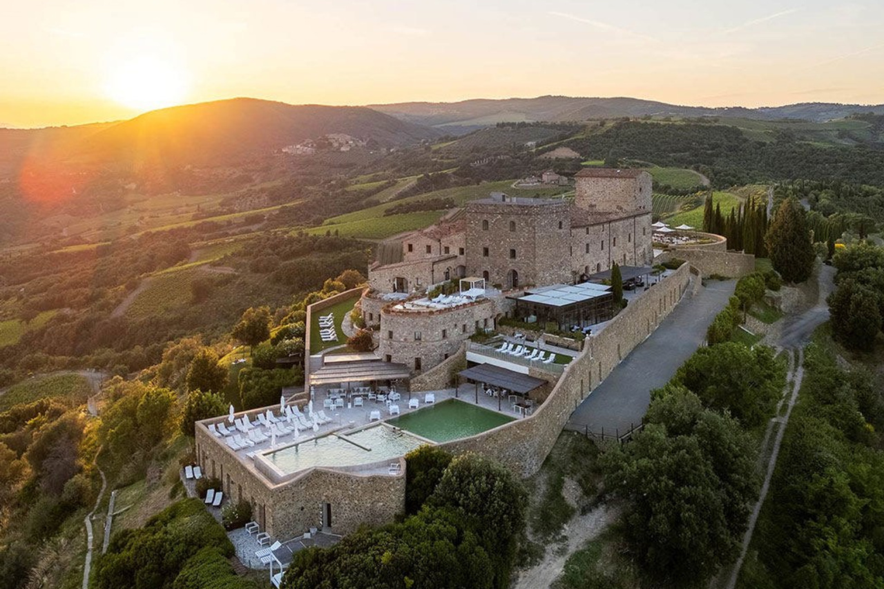 Ournal — Stories from Tuscany, Lake Como & Beyond. Bella Vita Weddings — Wedding Photography in Dubai & Destination