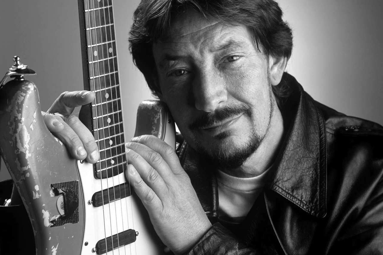 Morrissey Signs with Sire Records, Ending Years of Label Uncertainty | FOTKAI