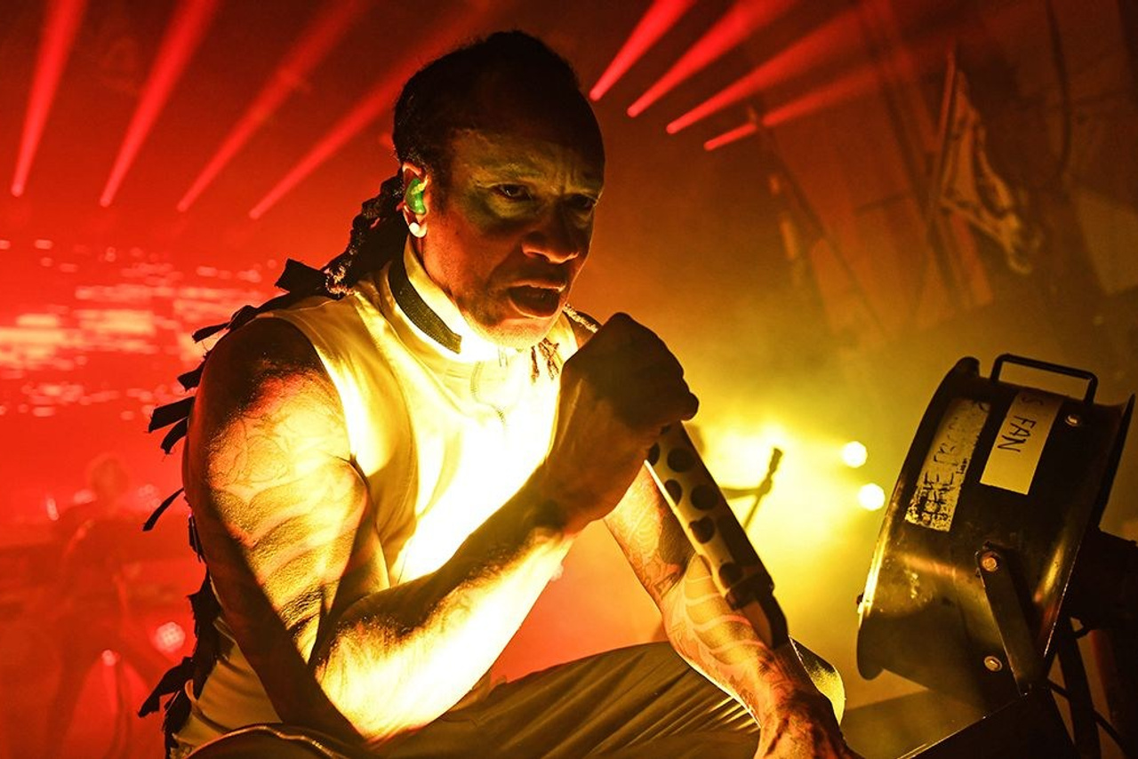 Новый бойбенд Саймона Коуэлла оказался в центре скандала из-за названия | FOTKAI