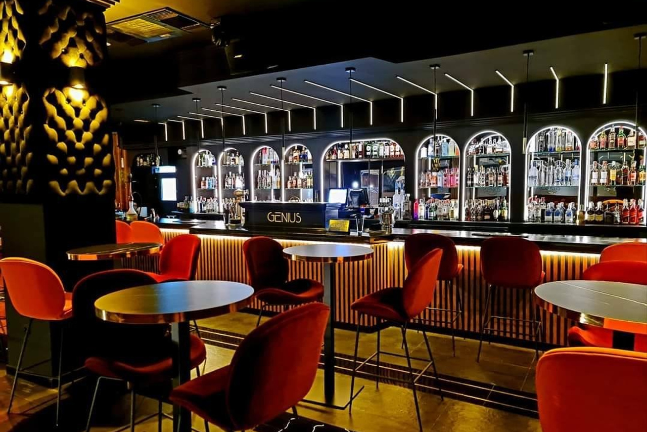 Где отдохнуть в Торревьехе — лучшие бары, клубы и концертные залы | FOTKAI