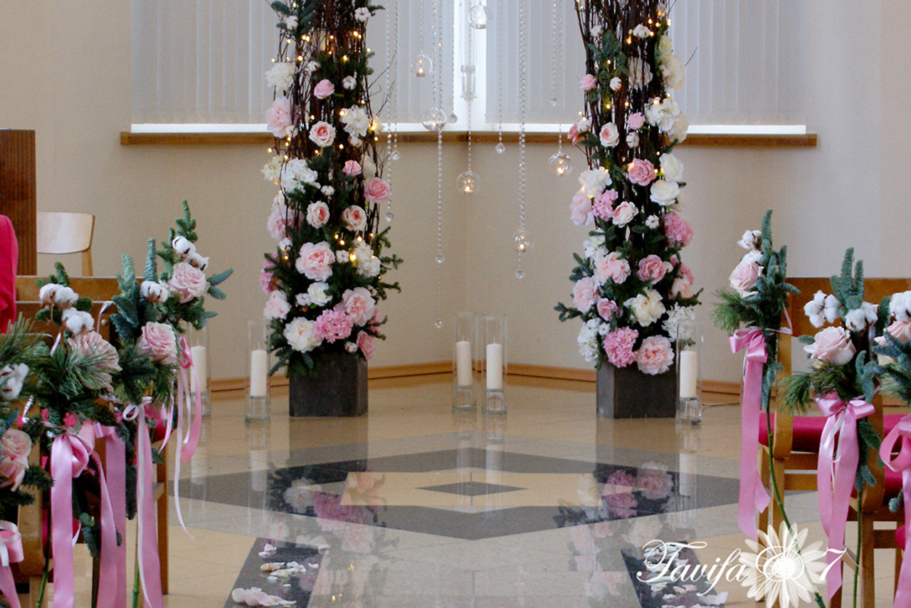 Ceremonijas dekorēšana