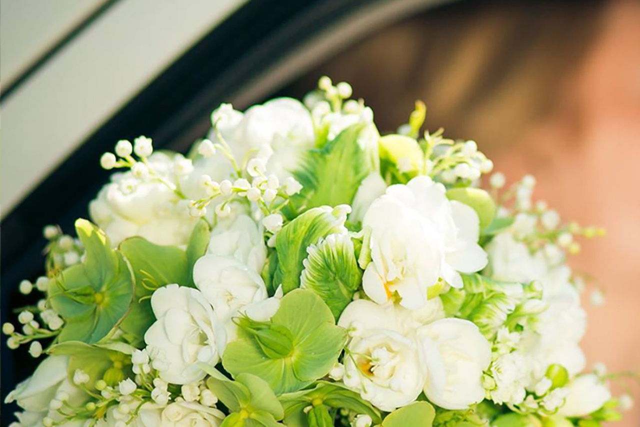 Līgavas pušķi zaļos toņos