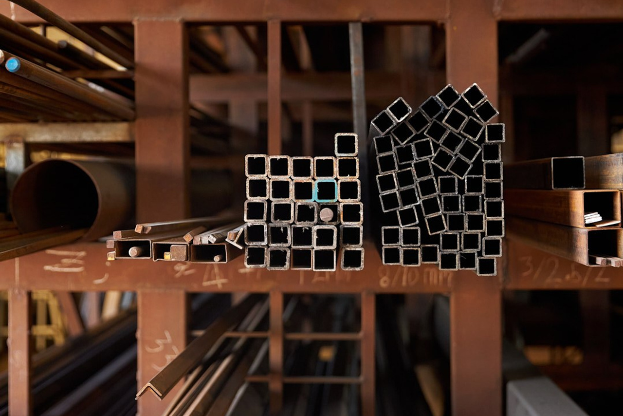 ARTEFERRO & CREATIV PEOPLE