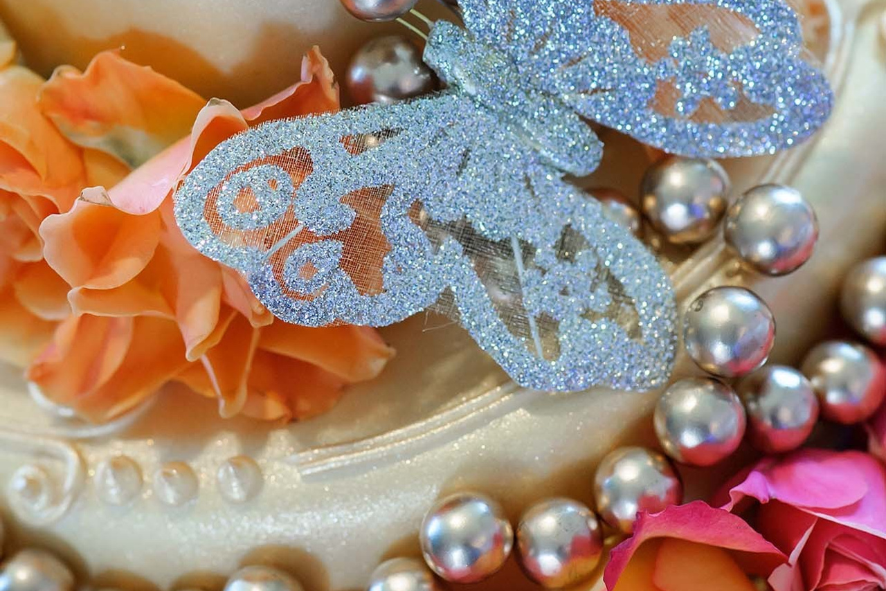 Wedding photographer Crowne Plaza Marlow UK Nikon D850 wedding reception