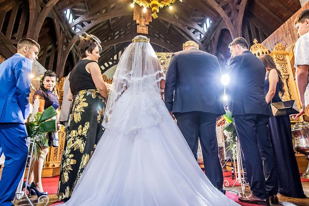 Wedding photographer London UK Nikon D850 Religious ceremony