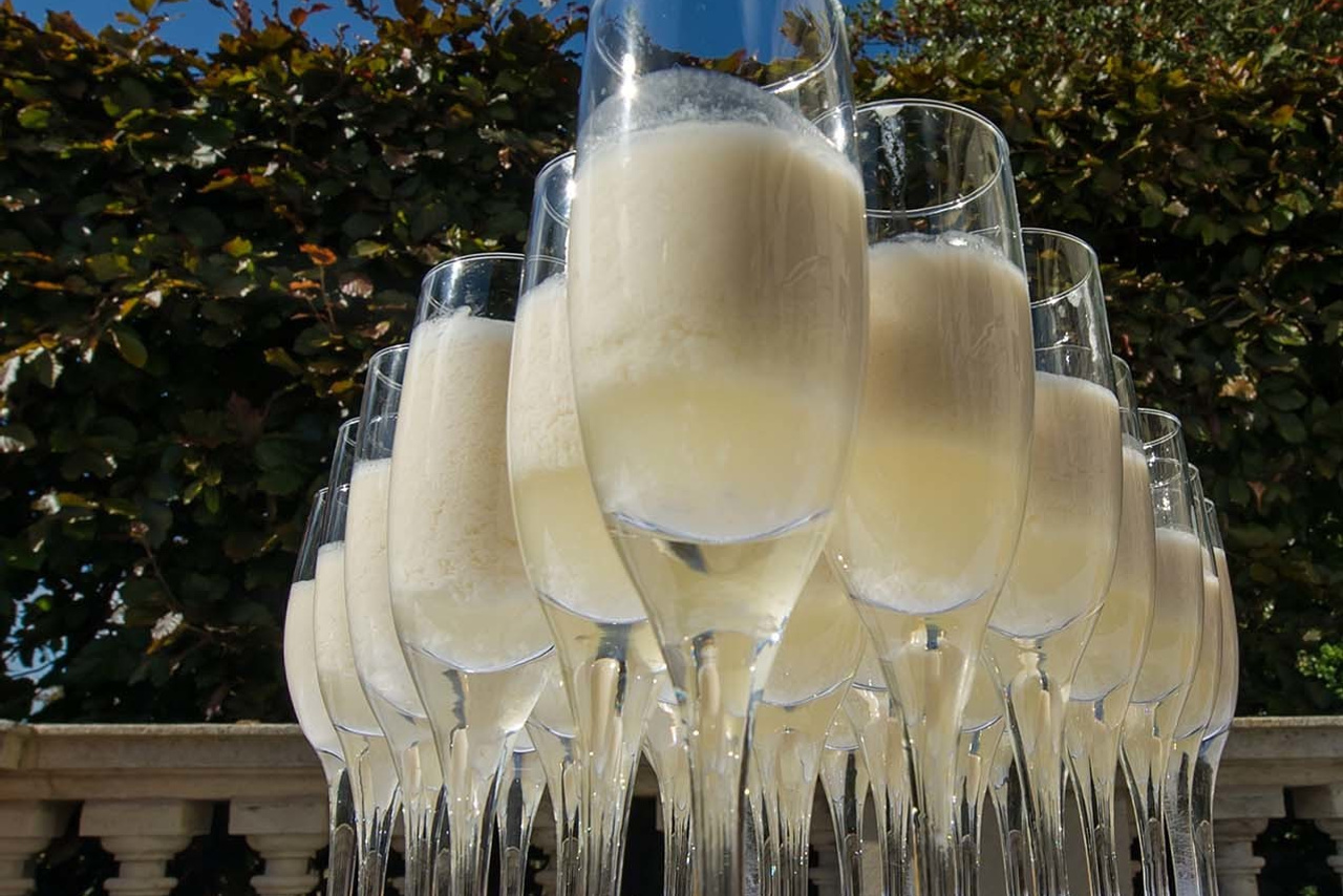 Wedding photographer Whittlebury Park Golf Course South Northamptonshire UK Nikon D850 wedding reception