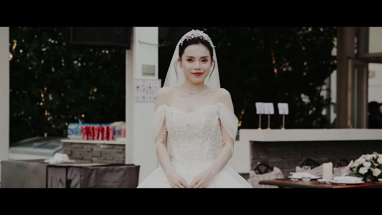 VIDEOGRAPHY. WEDDING PHOTOGRAPHER IN VIETNAM