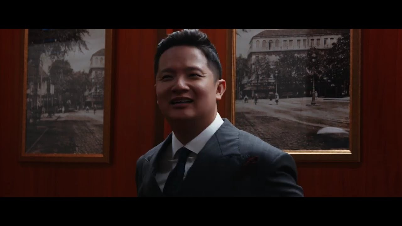 VIDEOGRAPHY. WEDDING PHOTOGRAPHER IN VIETNAM