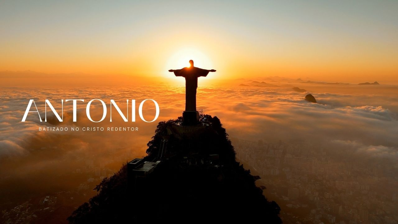 Batizado. Filmes e fotos de parto e família com estética cinematográfica